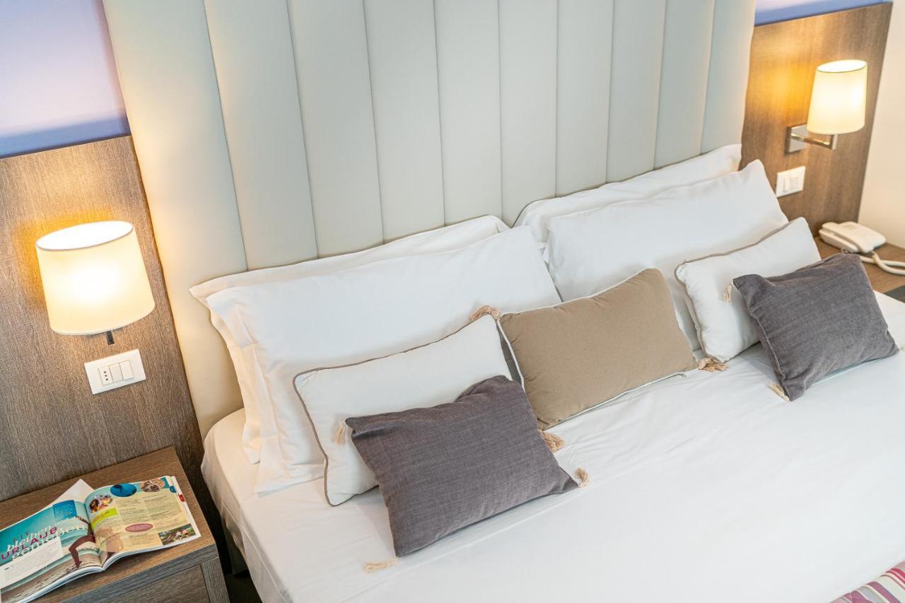 Hotel Karinzia カオルレ エクステリア 写真
