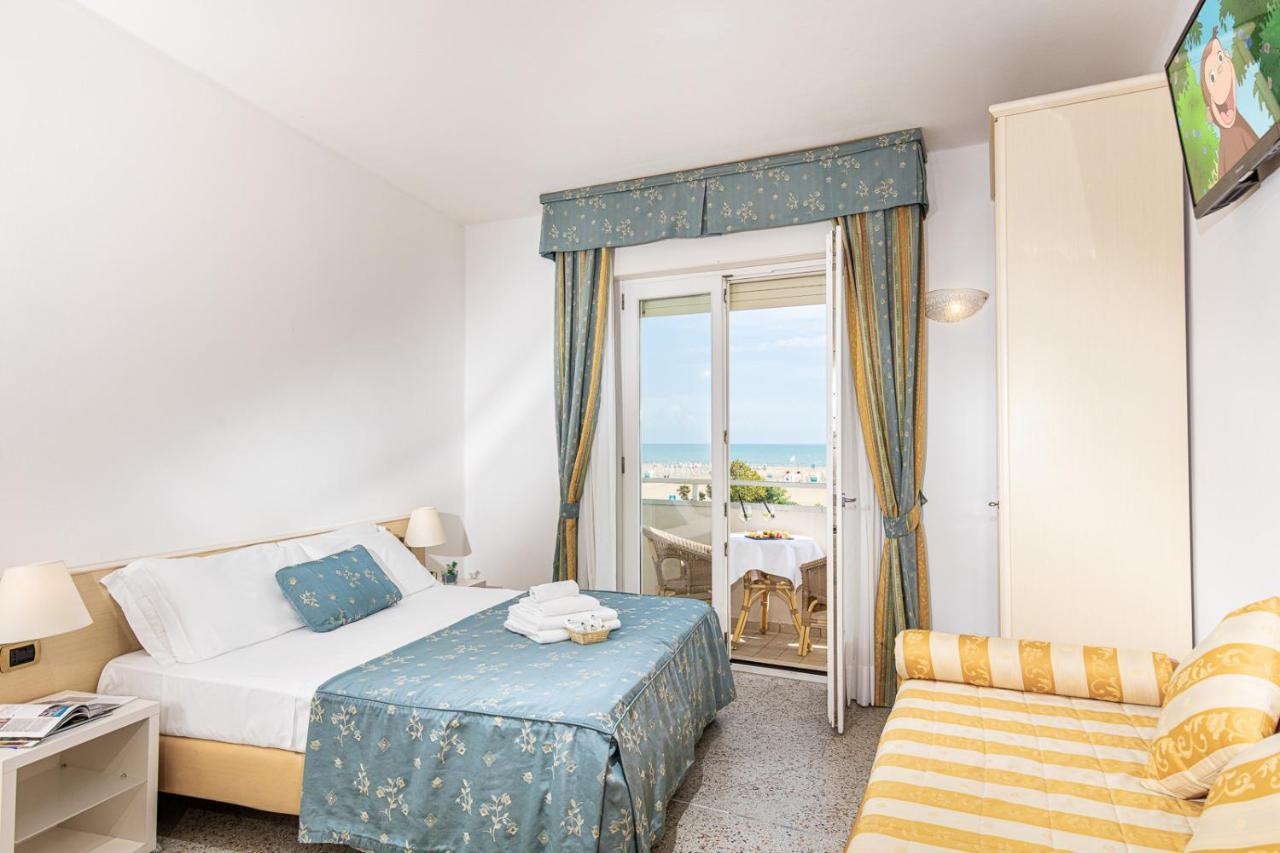 Hotel Karinzia カオルレ エクステリア 写真