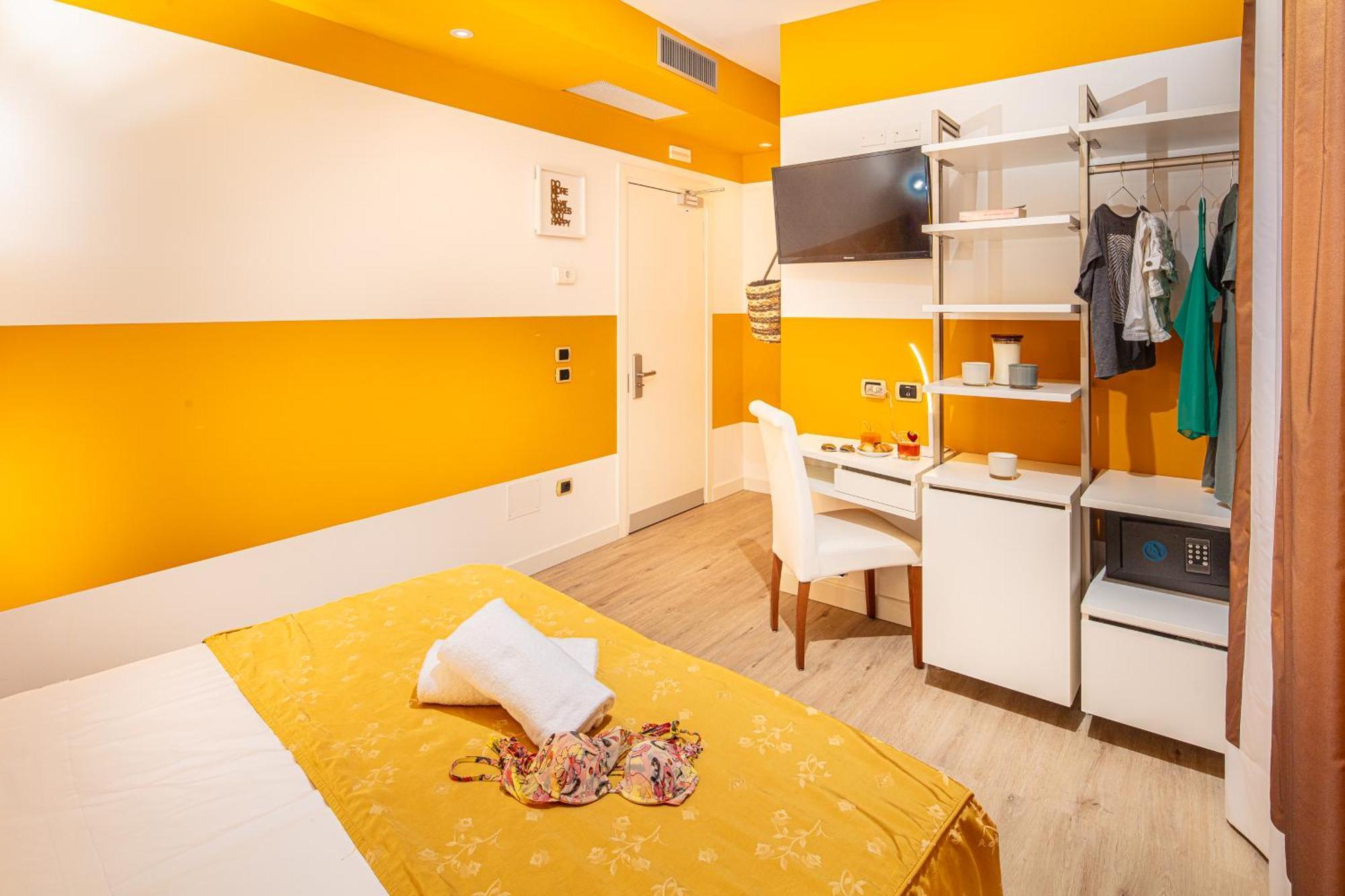 Hotel Karinzia カオルレ エクステリア 写真