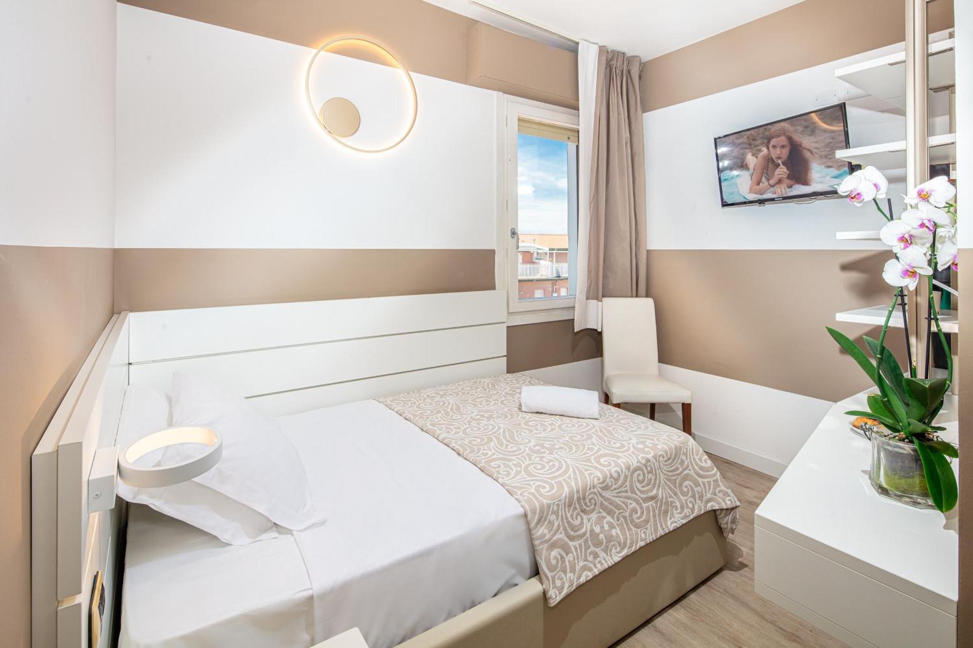 Hotel Karinzia カオルレ エクステリア 写真